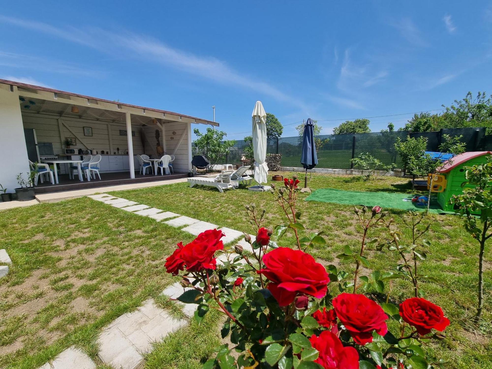Casa Cochilia - Camera Privata In Localitatea Тузла Экстерьер фото
